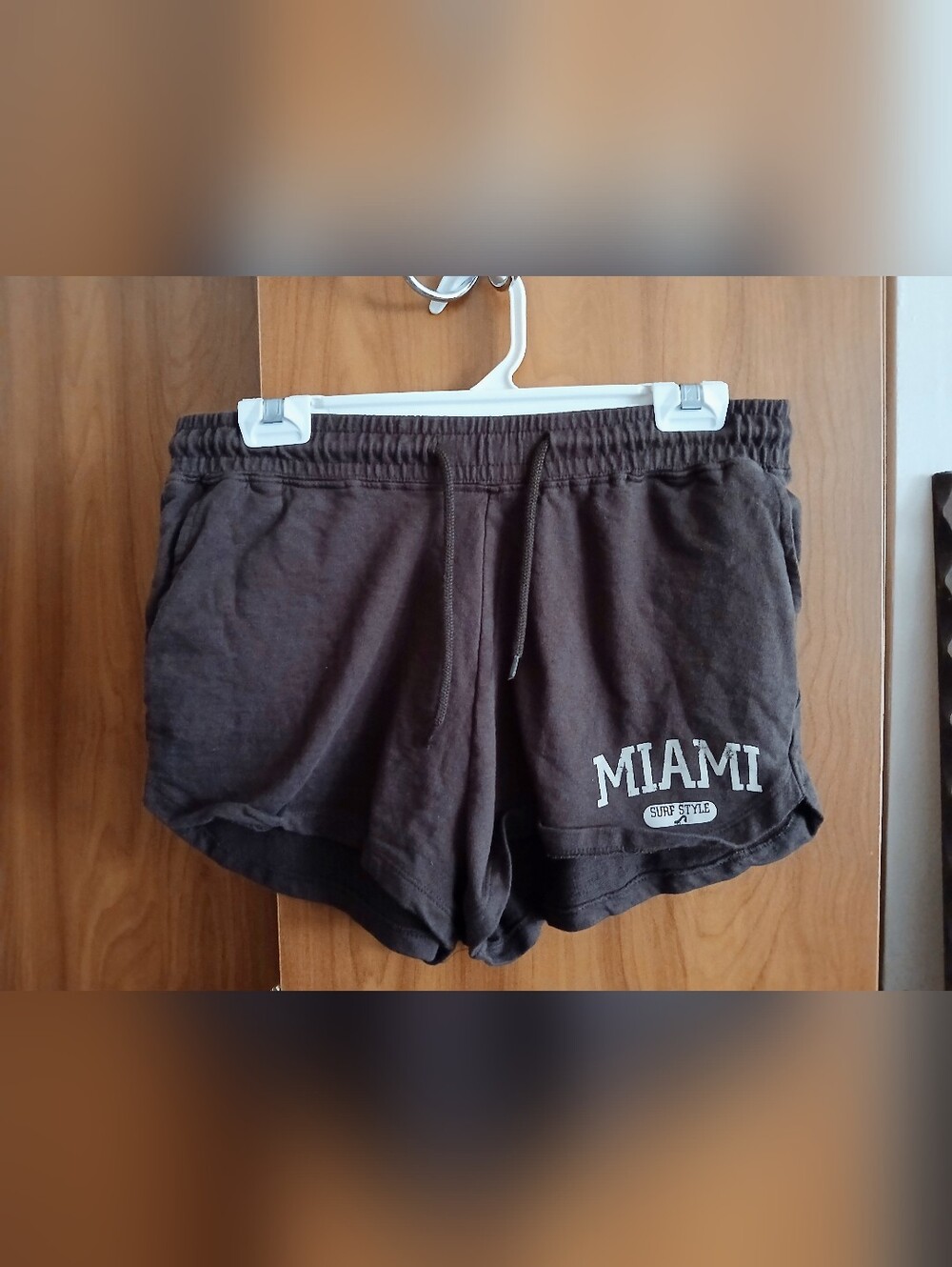 Women's Miami Lounge Shorts - Brown, Large.